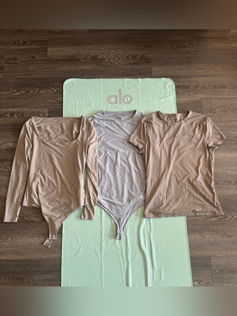 Abercrombie & Fitch 3-Piece Top Bundle